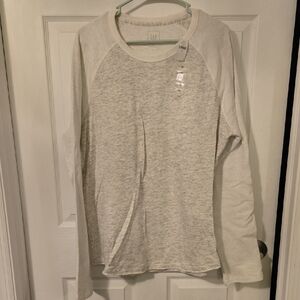GAP MENS Heather Gray Long Sleeve Tee XL New With Tags